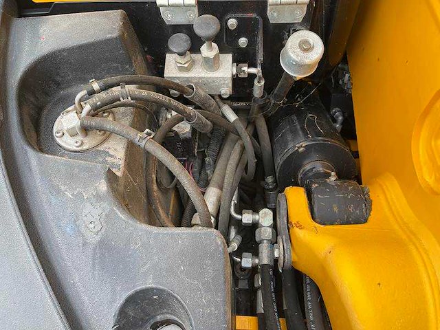 Manitou - 2017 - mt 420 h - verreiker - afbeelding 7 van  34