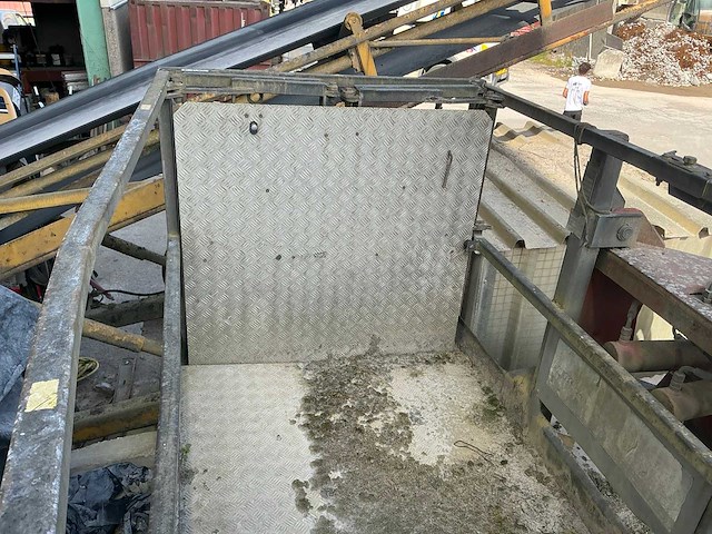 Manitou mrt werkkooi - afbeelding 10 van  13