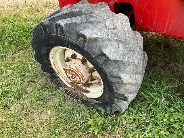Manitou mt 830 turbo telescopisch - afbeelding 15 van  29