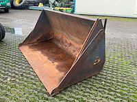 Manitou schepbak volume - afbeelding 1 van  4