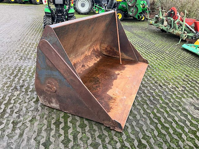 Manitou schepbak volume - afbeelding 3 van  4