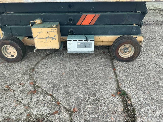 Manlift schaarlift sm3270e hoogwerker - afbeelding 3 van  8