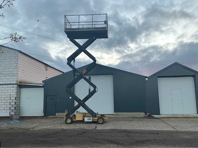 Manlift schaarlift sm3270e hoogwerker - afbeelding 4 van  8