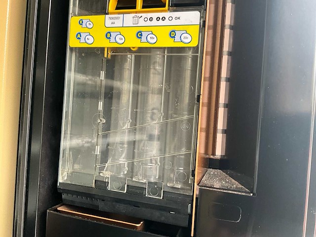 Mannamatic broodautomaat - vending machine (functioneel) - afbeelding 2 van  13