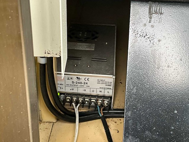 Mannamatic broodautomaat - vending machine (functioneel) - afbeelding 5 van  13