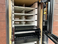 Mannamatic broodautomaat - vending machine (functioneel) - afbeelding 9 van  13
