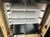 Mannamatic broodautomaat - vending machine (functioneel) - afbeelding 12 van  13