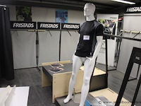 Mannequin pop - afbeelding 1 van  1