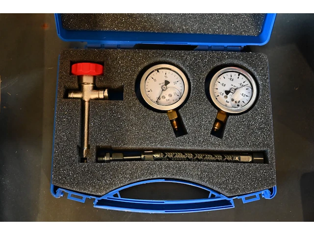 Manometer - afbeelding 2 van  2