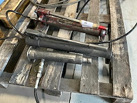 Manueel hydraulische pomp (2x) - afbeelding 2 van  2