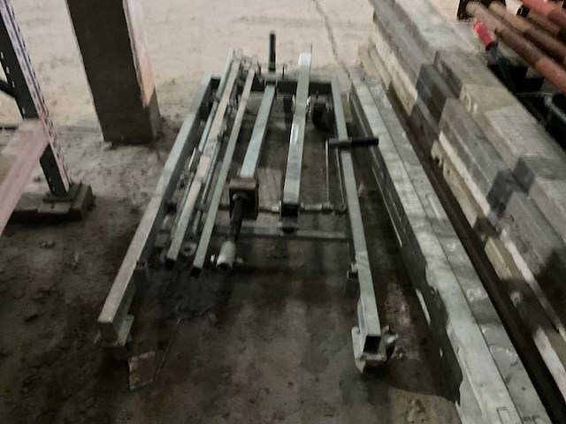 Manuele galva bouwlift - afbeelding 3 van  3