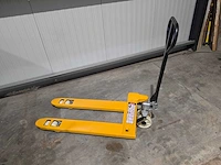 Manuele palletwagen / transpallet – 2.000 kg - ongebruikt - afbeelding 1 van  6