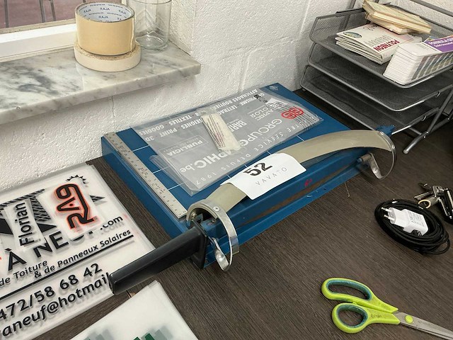 Manuele papiersnijder - afbeelding 1 van  3