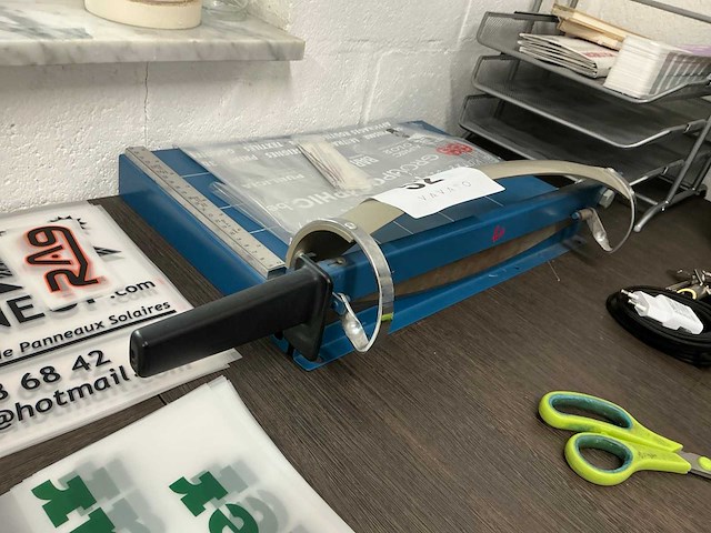 Manuele papiersnijder - afbeelding 2 van  3