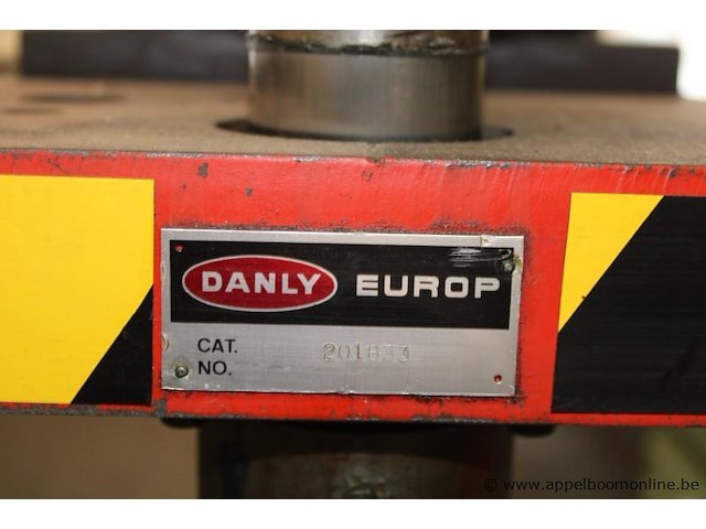 Manuele persmachine, danly europ, 201833, werking niet gekend - afbeelding 2 van  2