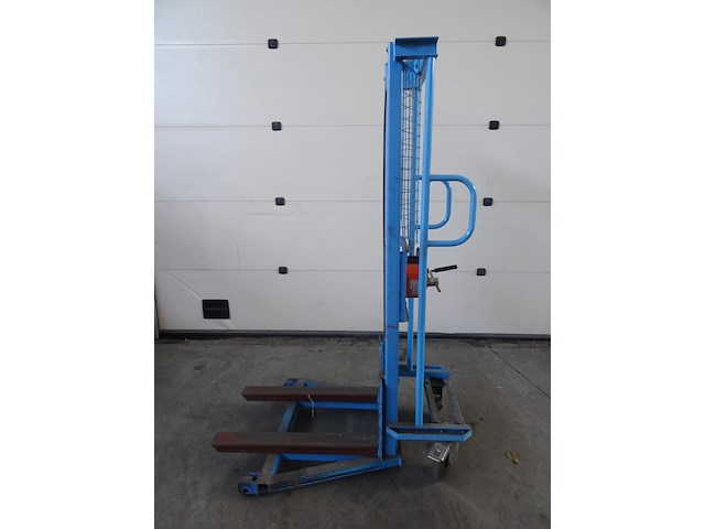 Manuele stapelaar - afbeelding 1 van  7