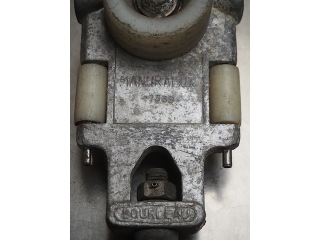 Manuraux - afbeelding 5 van  5