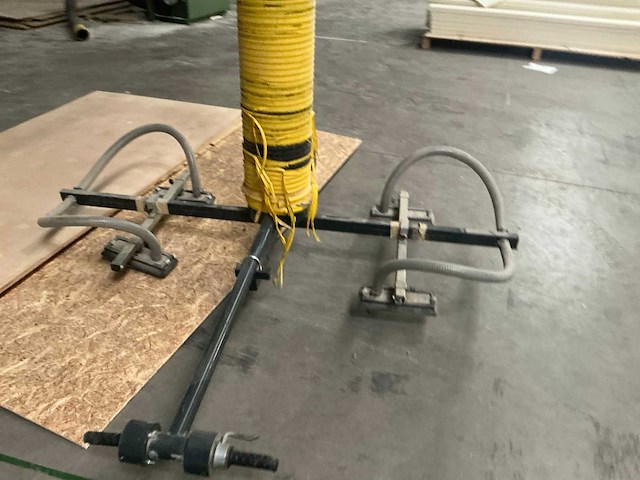 Manut lm zwenkarmkraan - afbeelding 8 van  8