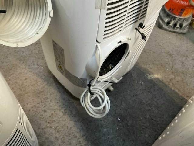 Manutan 4000w mobiele airco (2x) - afbeelding 5 van  8