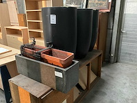 Manutti bloempot (3x) - afbeelding 1 van  3