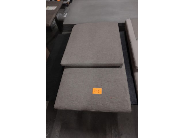 Manutti ligbed kussen - afbeelding 1 van  2