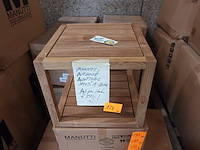Manutti outdoor bijzettafel teak - afbeelding 2 van  4