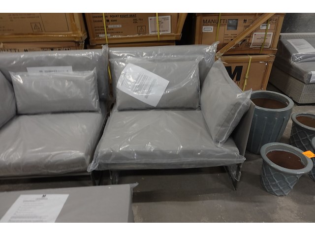 Manutti outdoor lounge squat - afbeelding 3 van  6