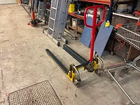 Manuvit hand hydraulische palletwagen - afbeelding 2 van  3