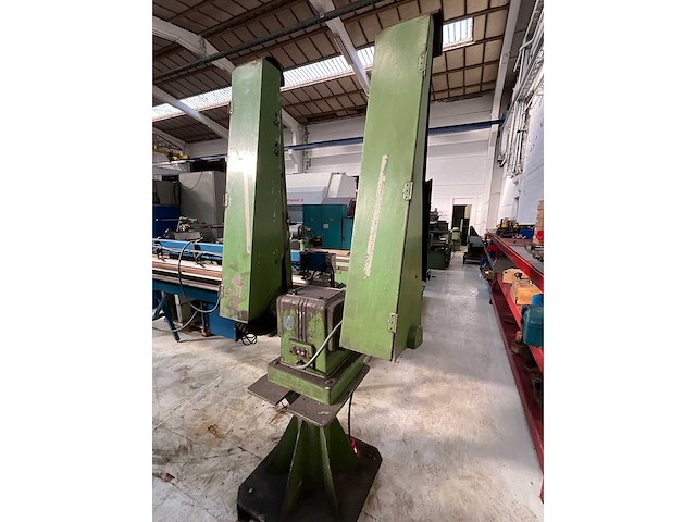 Mape - 401rr - bandschuurmachine - afbeelding 1 van  4