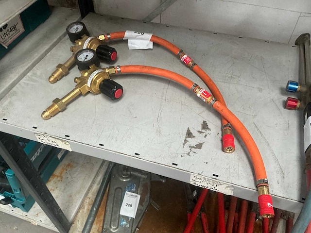 Maquet soudage gasdrukregelaar (2x) - afbeelding 1 van  6