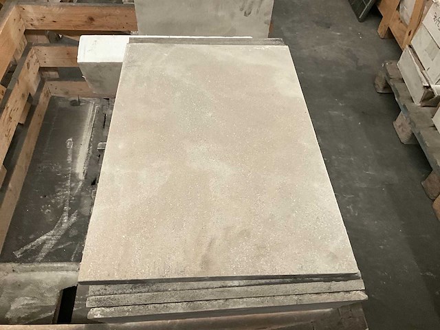 Mar pmb machalot brushed natuursteen tuintegel - afbeelding 2 van  4