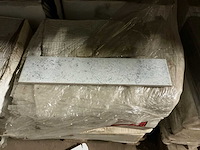 Marble blanc 8x33 420m keramische plinten - afbeelding 2 van  2