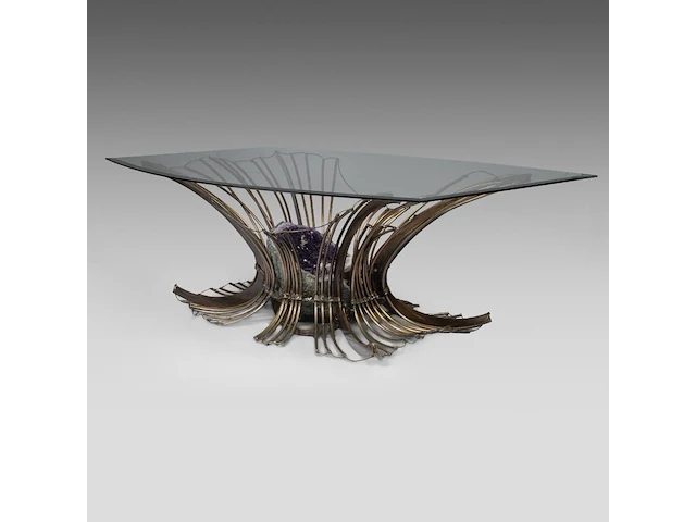 Marc d'haenens (xx), a large sculpted metal and illuminated amethyst dining table 73.5 x 235 x 145 cm. (28.94 x 92.51 x 57.09 in.) - afbeelding 2 van  6