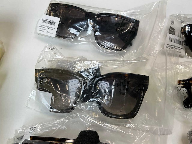 Marc jacobs zonnebril (16x) - afbeelding 3 van  10