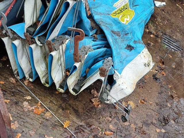 Marcolin automatisch afdekzeil voor kipoplegger - afbeelding 3 van  4