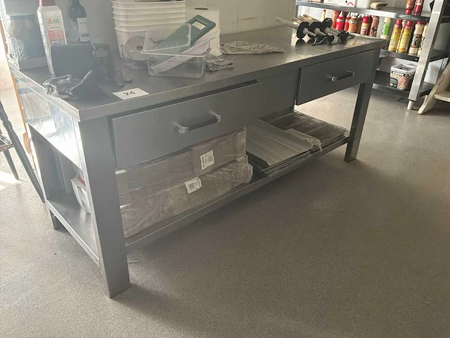 Marend rvs werktafel - afbeelding 1 van  4
