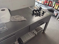 Marend rvs werktafel - afbeelding 2 van  4