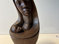 Mariabeeld met kind - afbeelding 3 van  3