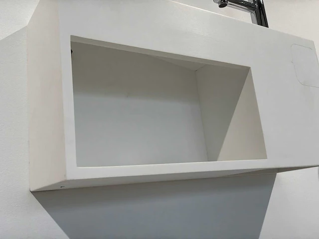 Marike - christal plant - basin - afbeelding 5 van  8