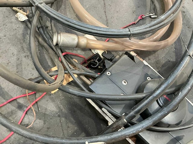 Mariner fourstroke buitenboordmotor - afbeelding 2 van  10