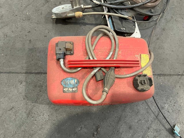 Mariner fourstroke buitenboordmotor - afbeelding 9 van  10