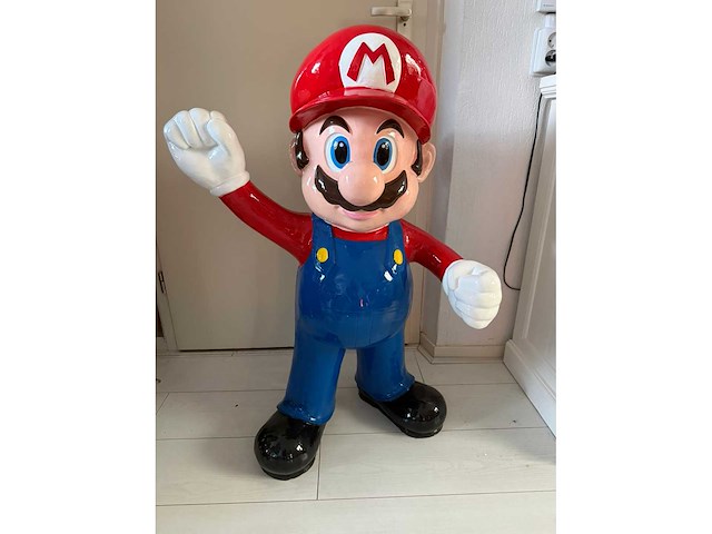 Mario - beeld - afbeelding 2 van  4