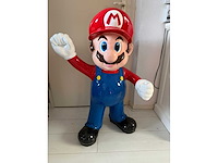 Mario - beeld - afbeelding 2 van  4