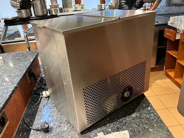 Mark crème fraiche machine - afbeelding 3 van  9