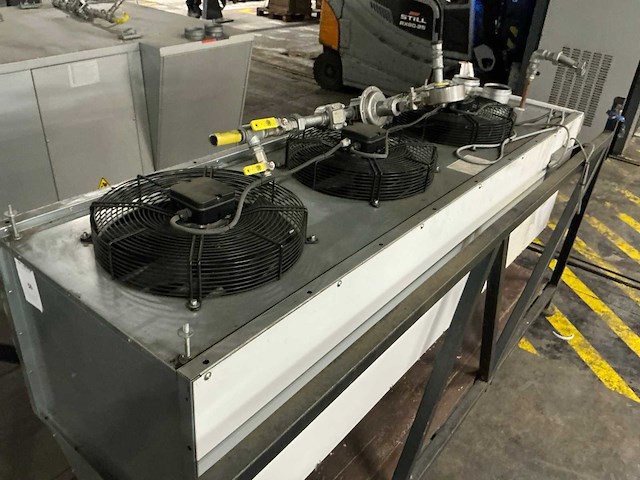 Mark yac35hg29 warmtegordijn - afbeelding 2 van  4