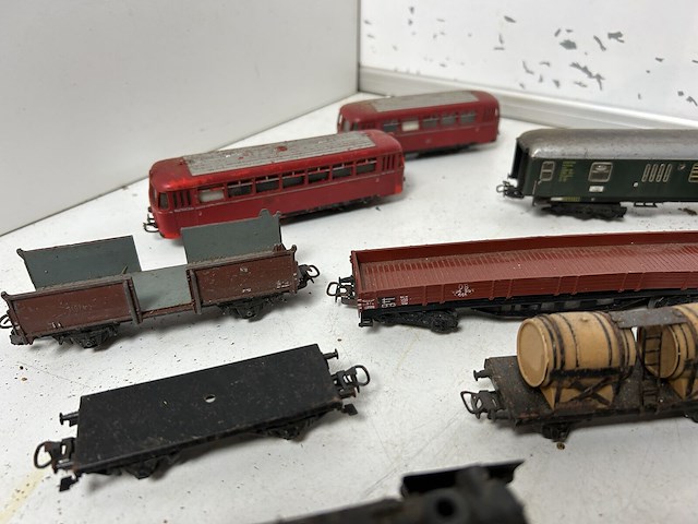 Marklin speelgoedtrein: locomotieven en wagons - afbeelding 5 van  5