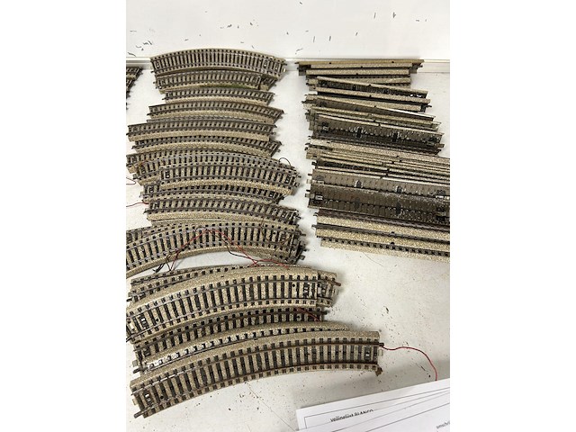 Marklin speelgoedtrein: sporen plm 100stuks - afbeelding 2 van  3