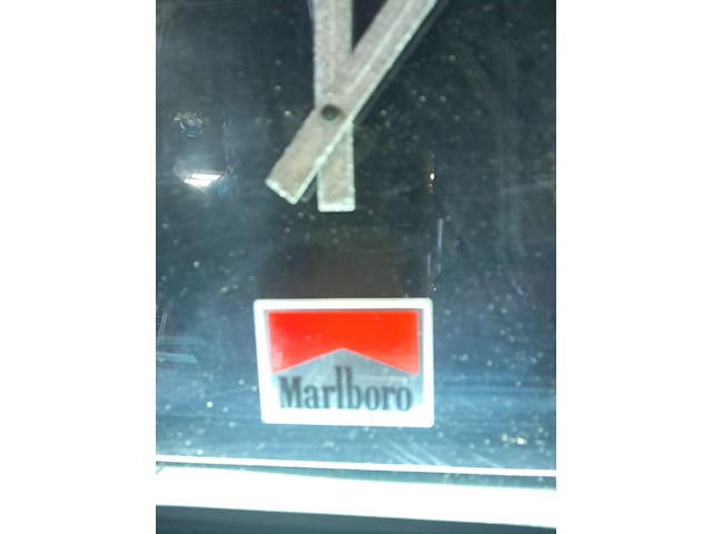 Marlboro uurwerk met verlichting werkend - afbeelding 2 van  5