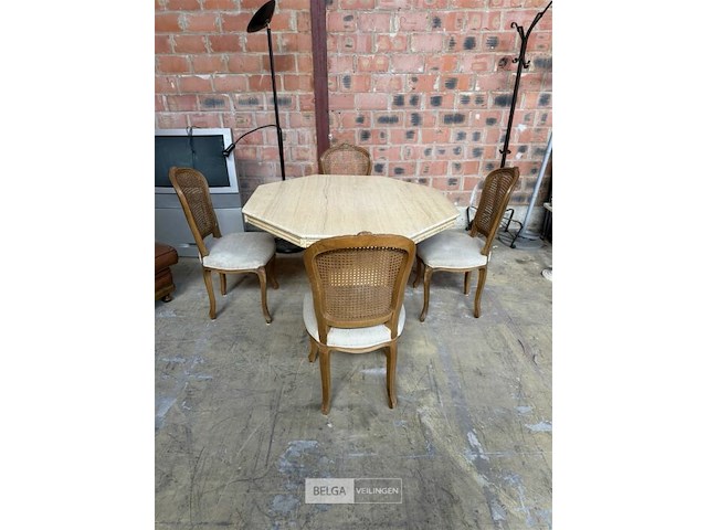 Marmeren tafel met 4 stoelen - afbeelding 3 van  6