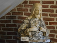 Marmeren zuil met jezus christus h=±150cm - afbeelding 3 van  5